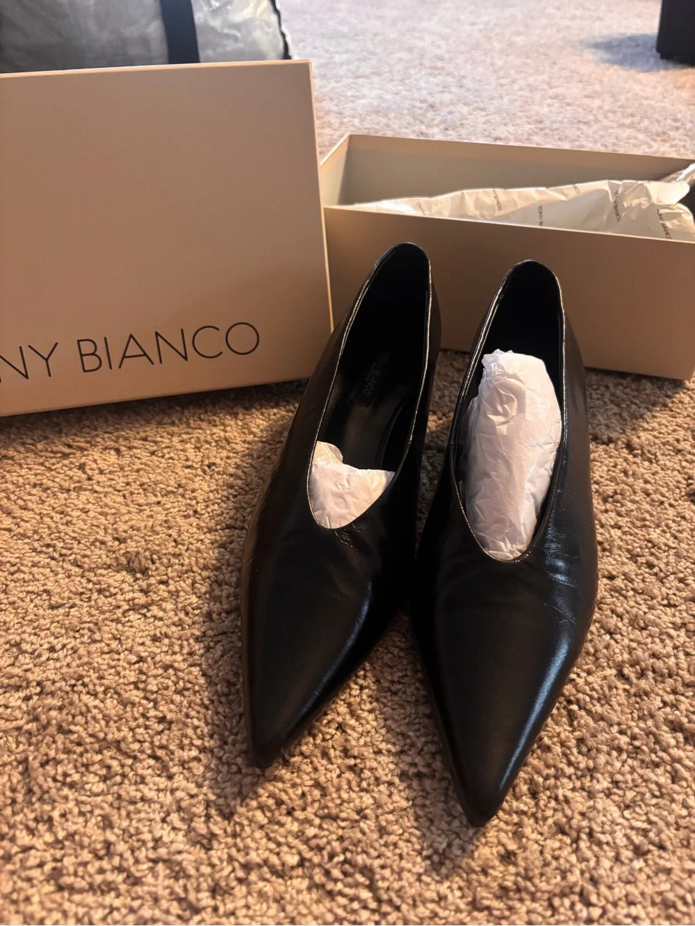 Tony Bianco Black Pointed Leather Heels NWT 8.5
